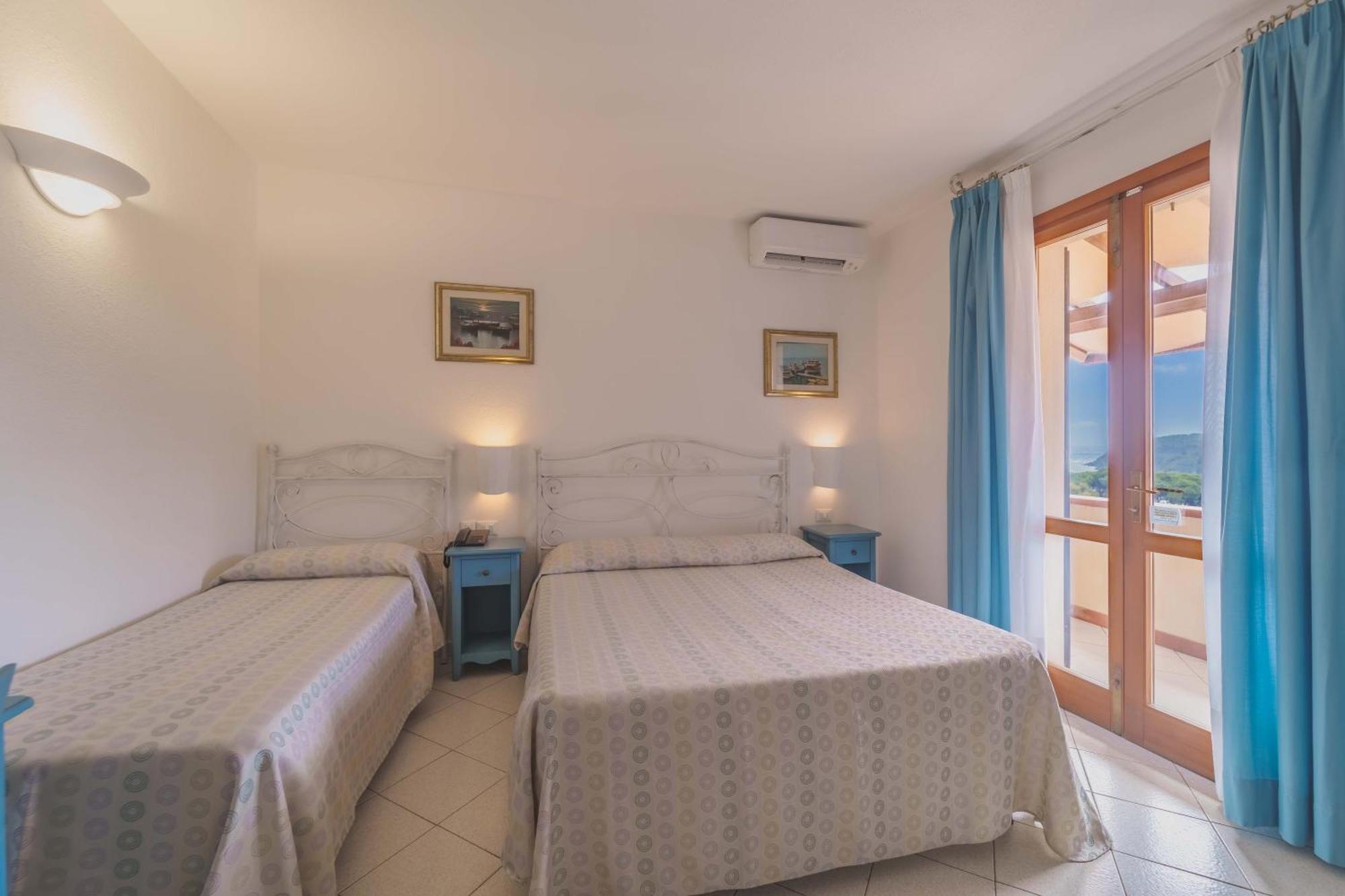 Hotel Galli - Wellness & Spa Fetovaia Bagian luar foto