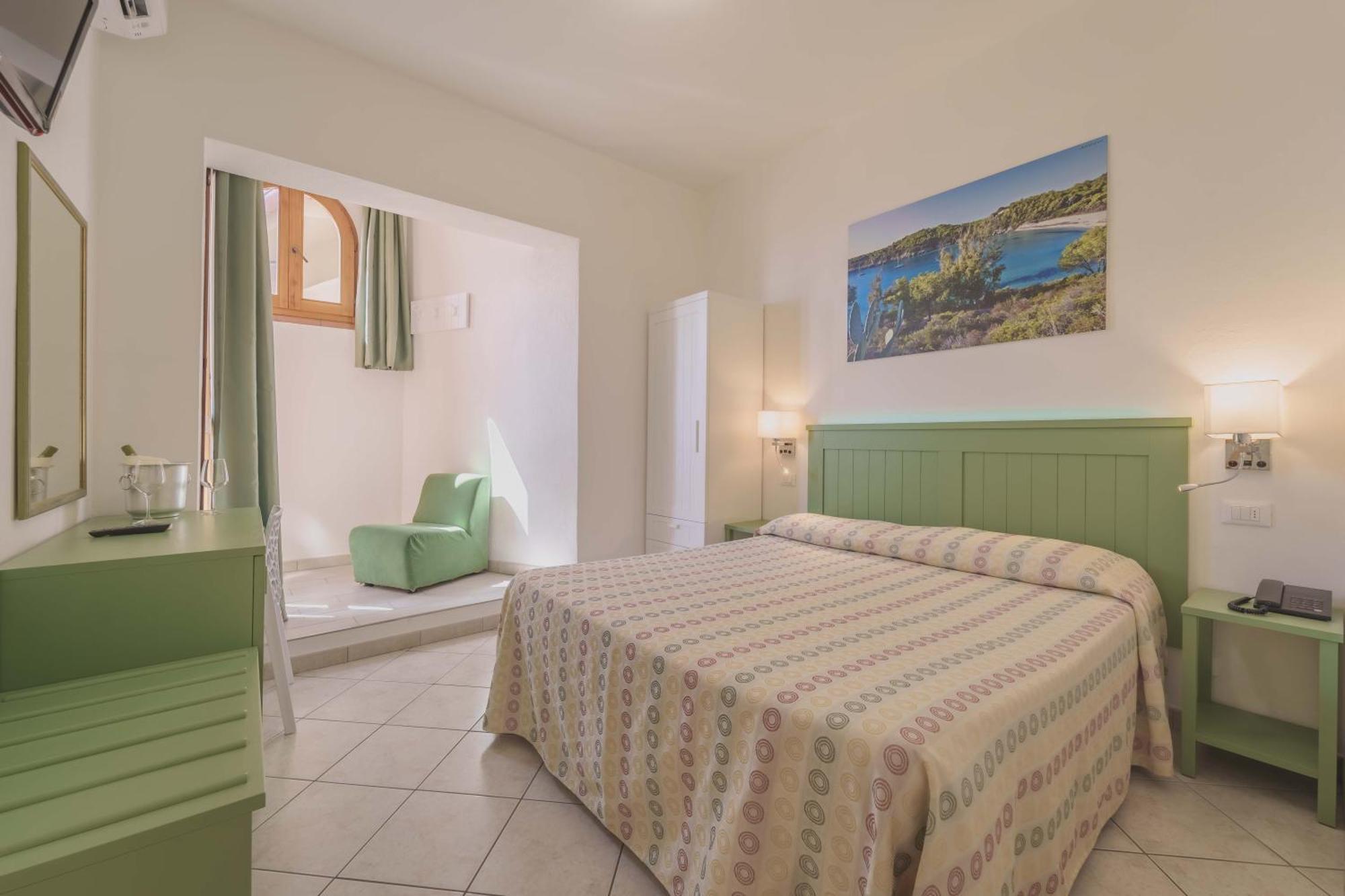 Hotel Galli - Wellness & Spa Fetovaia Bagian luar foto