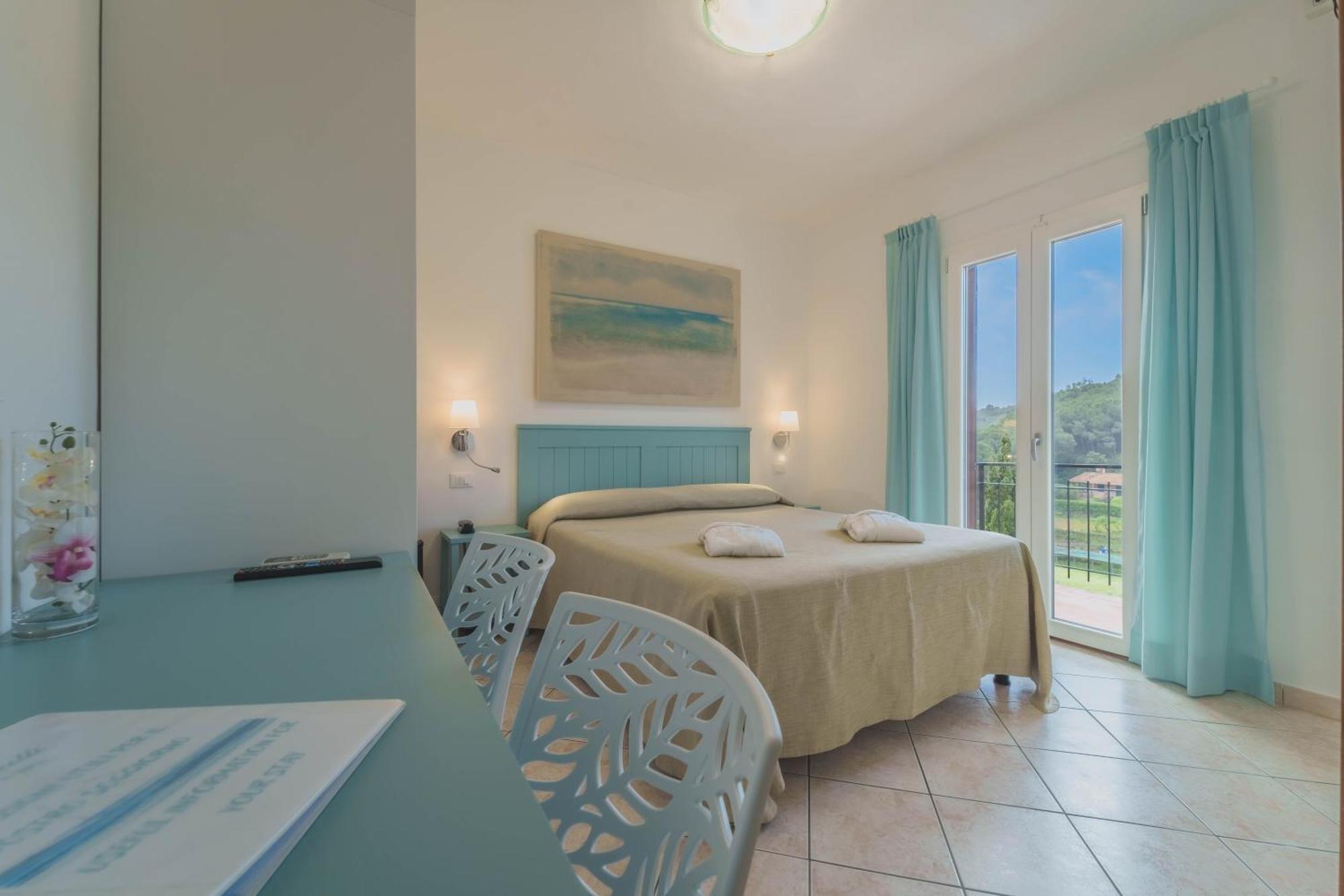 Hotel Galli - Wellness & Spa Fetovaia Bagian luar foto