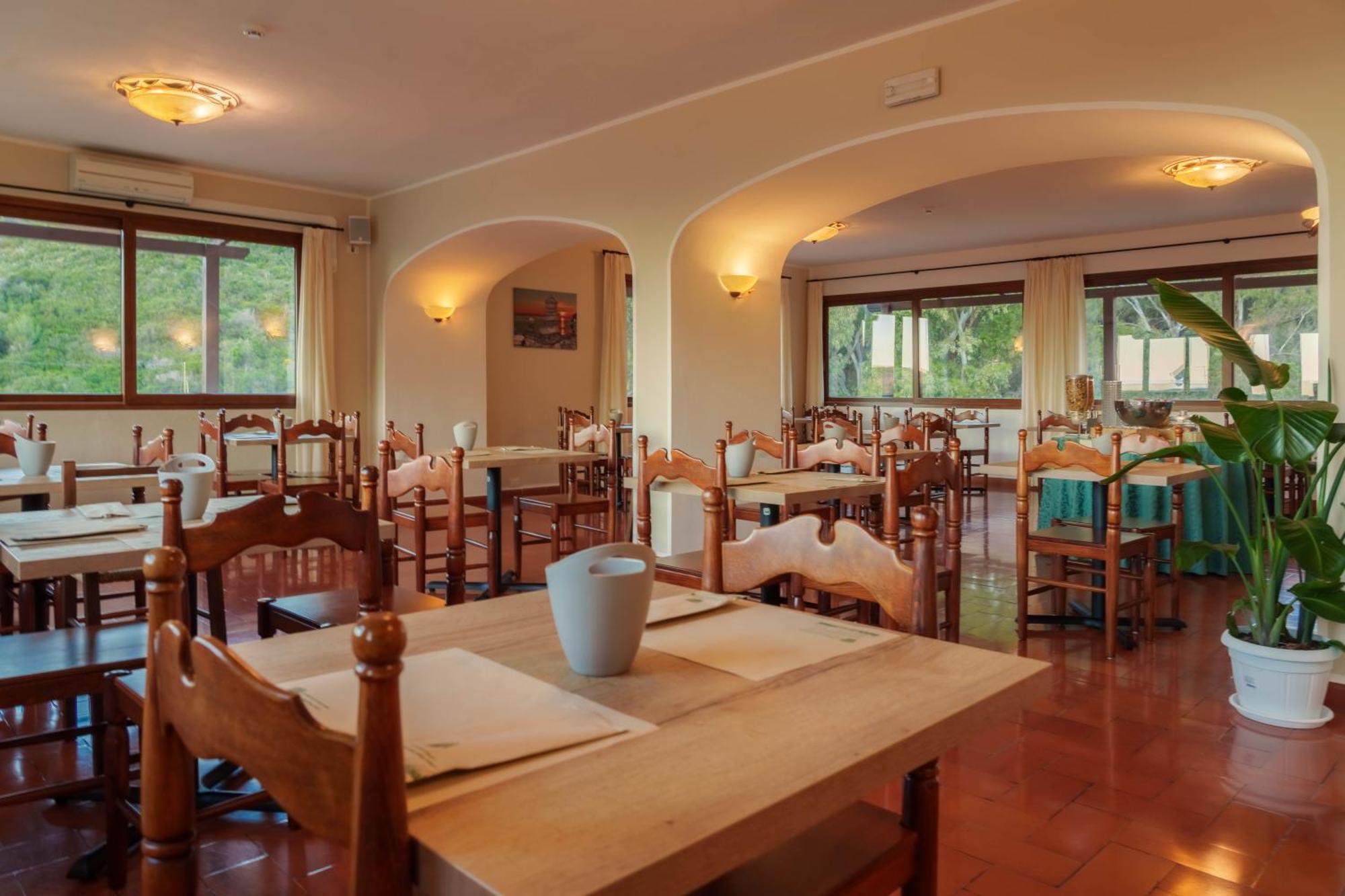 Hotel Galli - Wellness & Spa Fetovaia Bagian luar foto