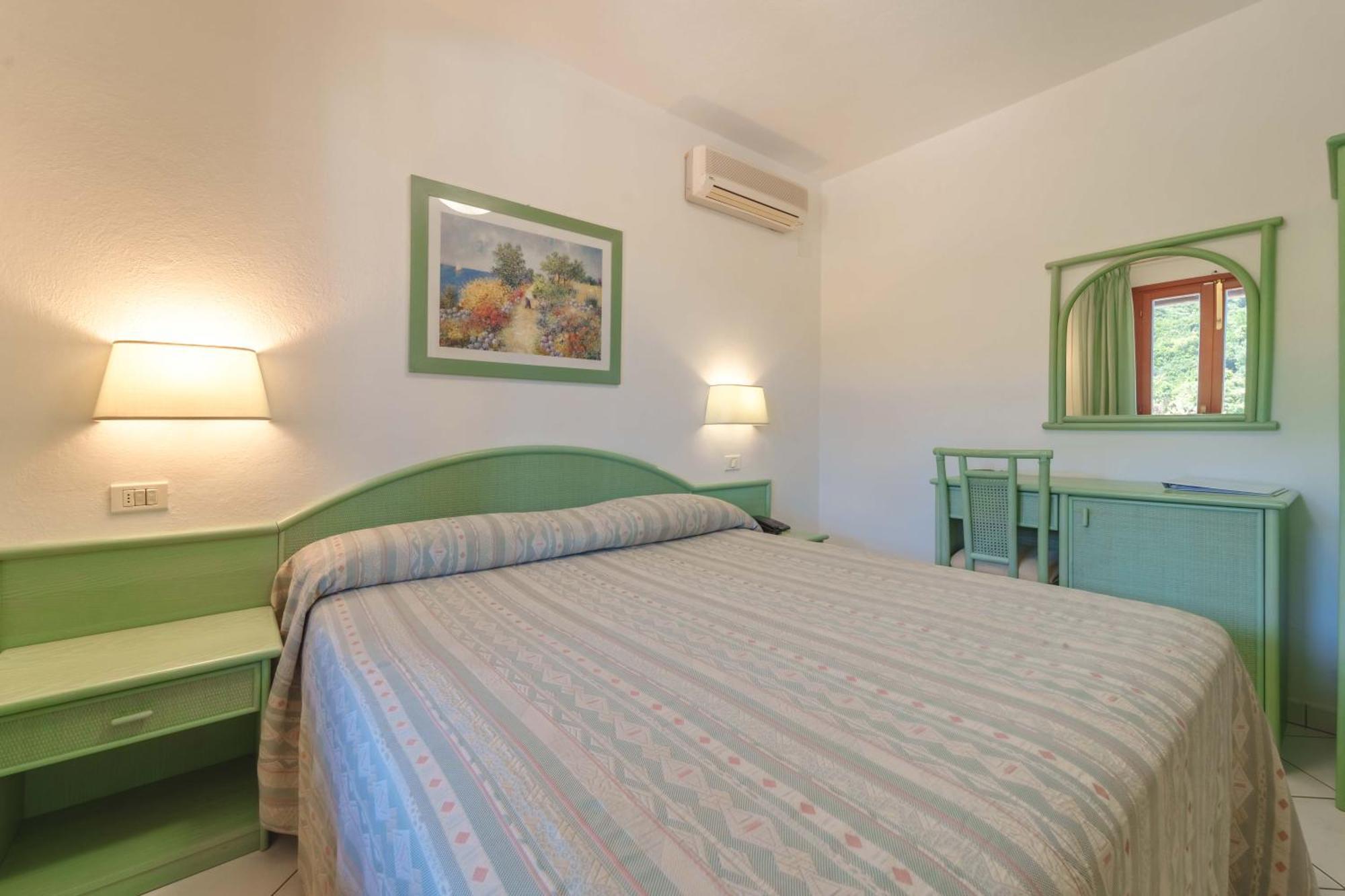 Hotel Galli - Wellness & Spa Fetovaia Ruang foto